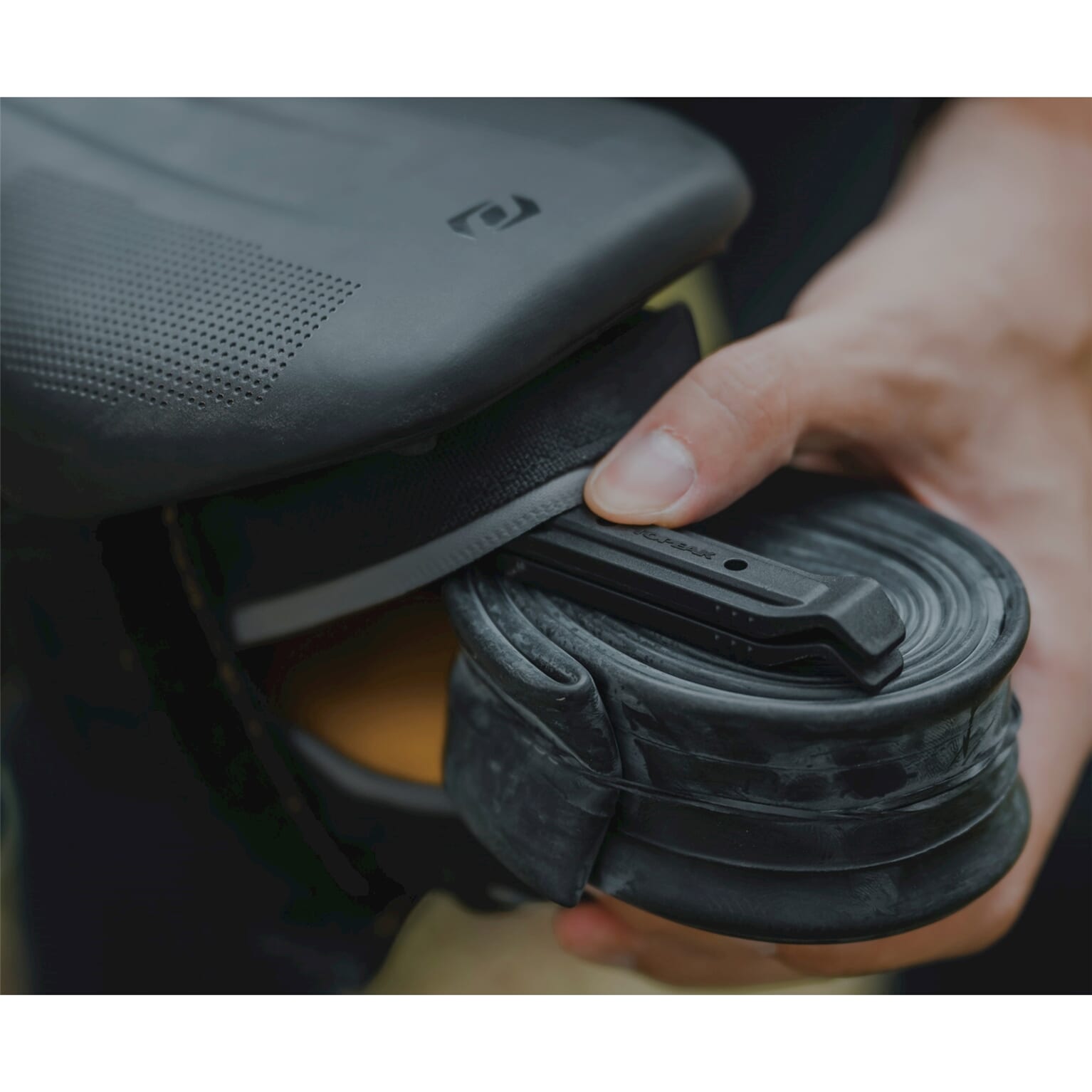 Topeak elementa seatbag - black - m