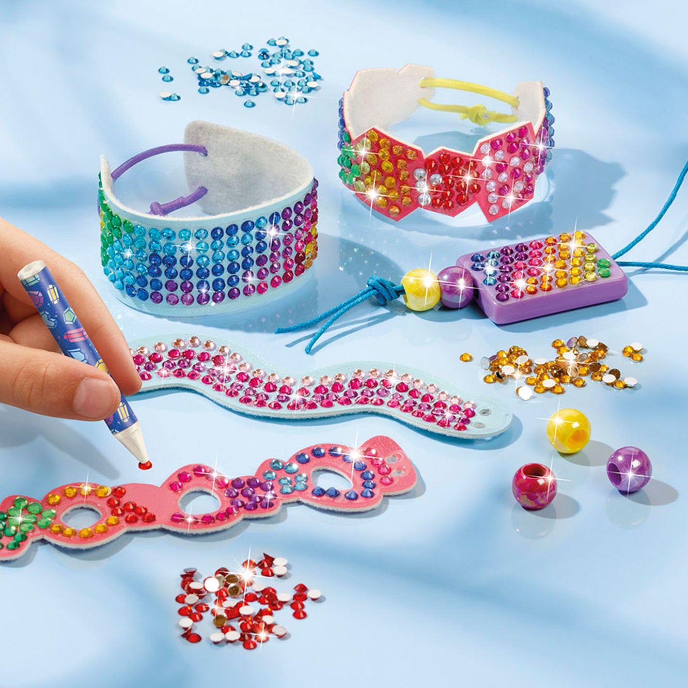Intro diamond factory - totum knutsel koffertje om sieraden te maken