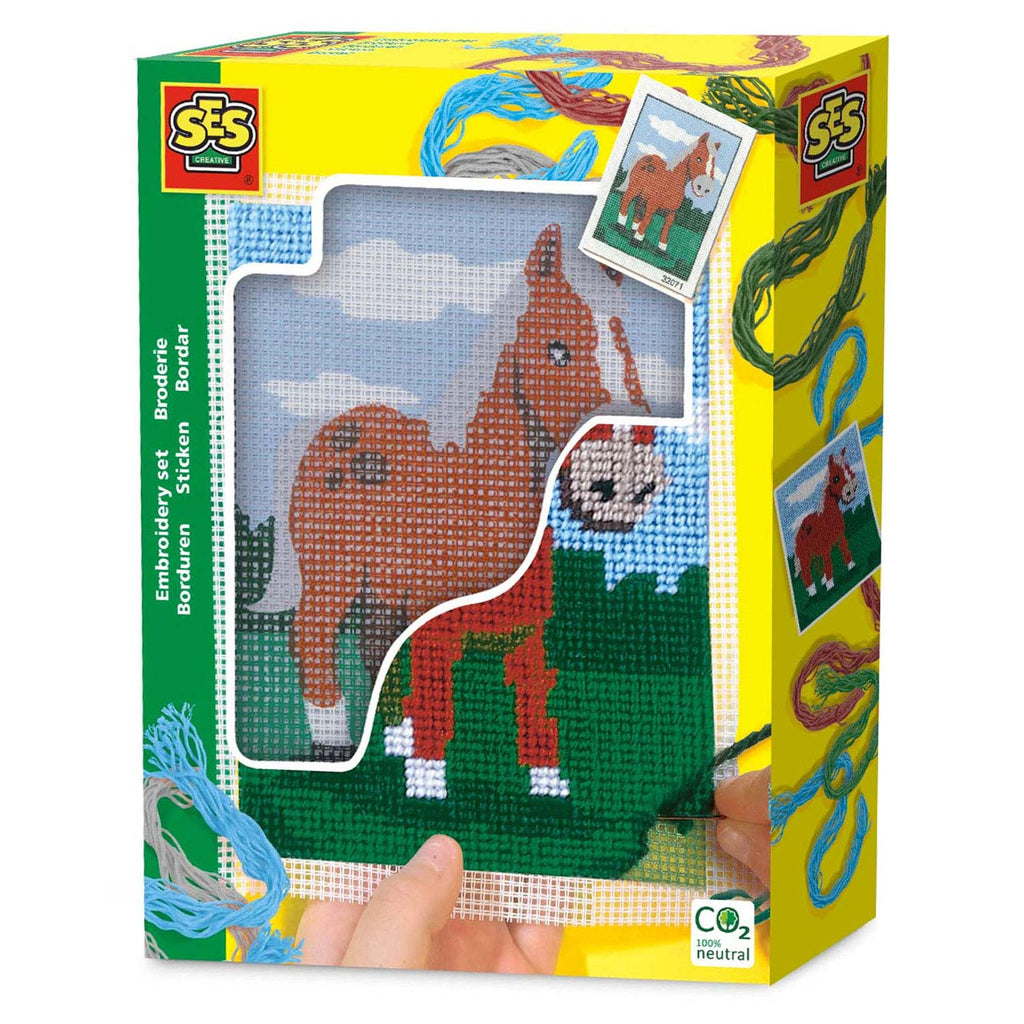 Ses creative borduren van een paard