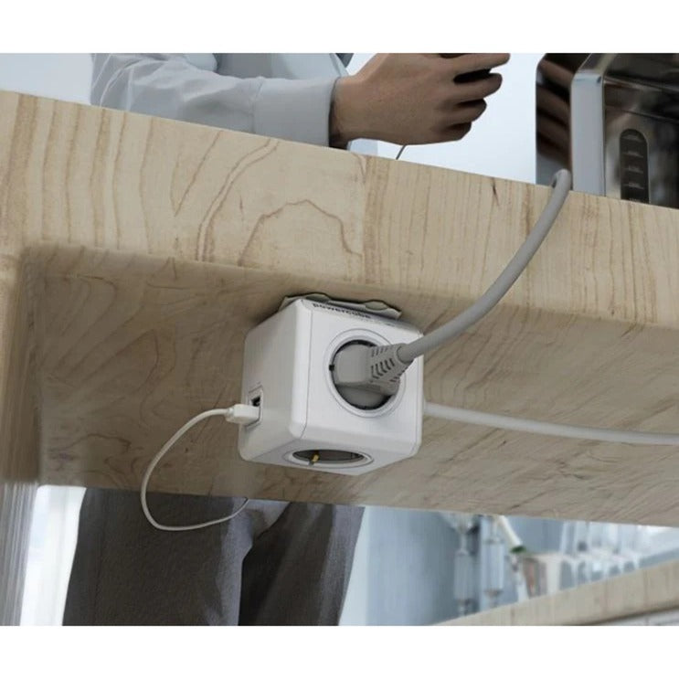 Designnest stekkerdoos allocacoc powercube wit groen