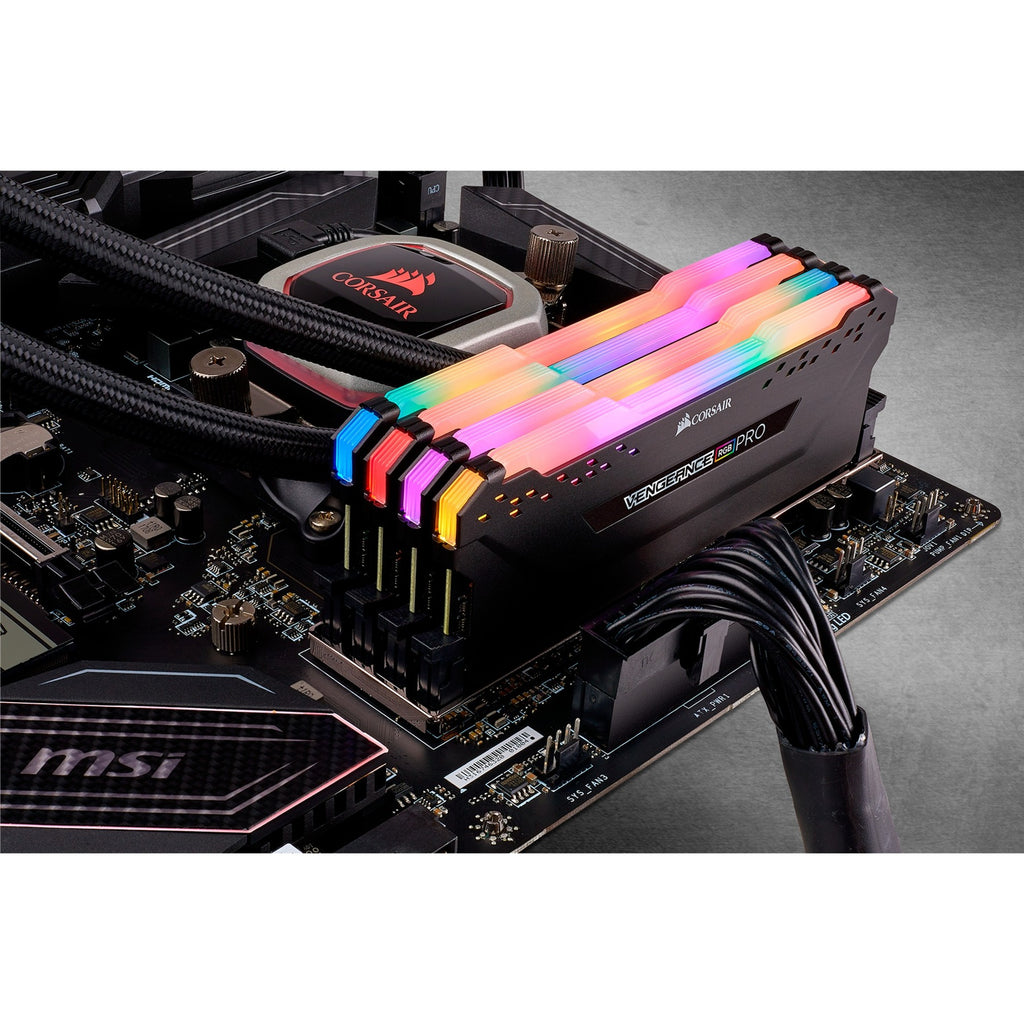 Corsair Corsair 32 GB DDR4-3600 Quad-Kit
