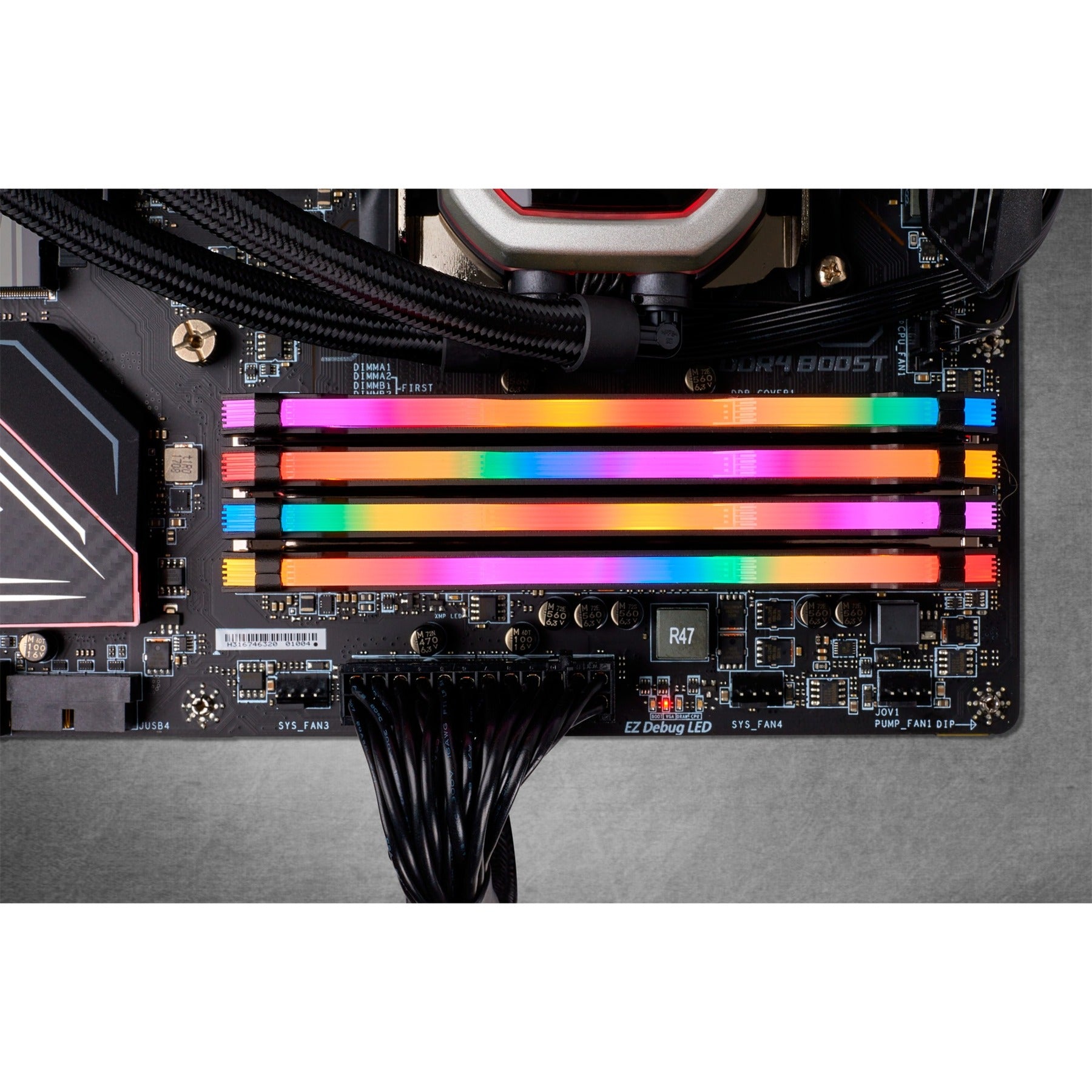 Corsair Corsair 32 GB DDR4-3600 Quad-Kit