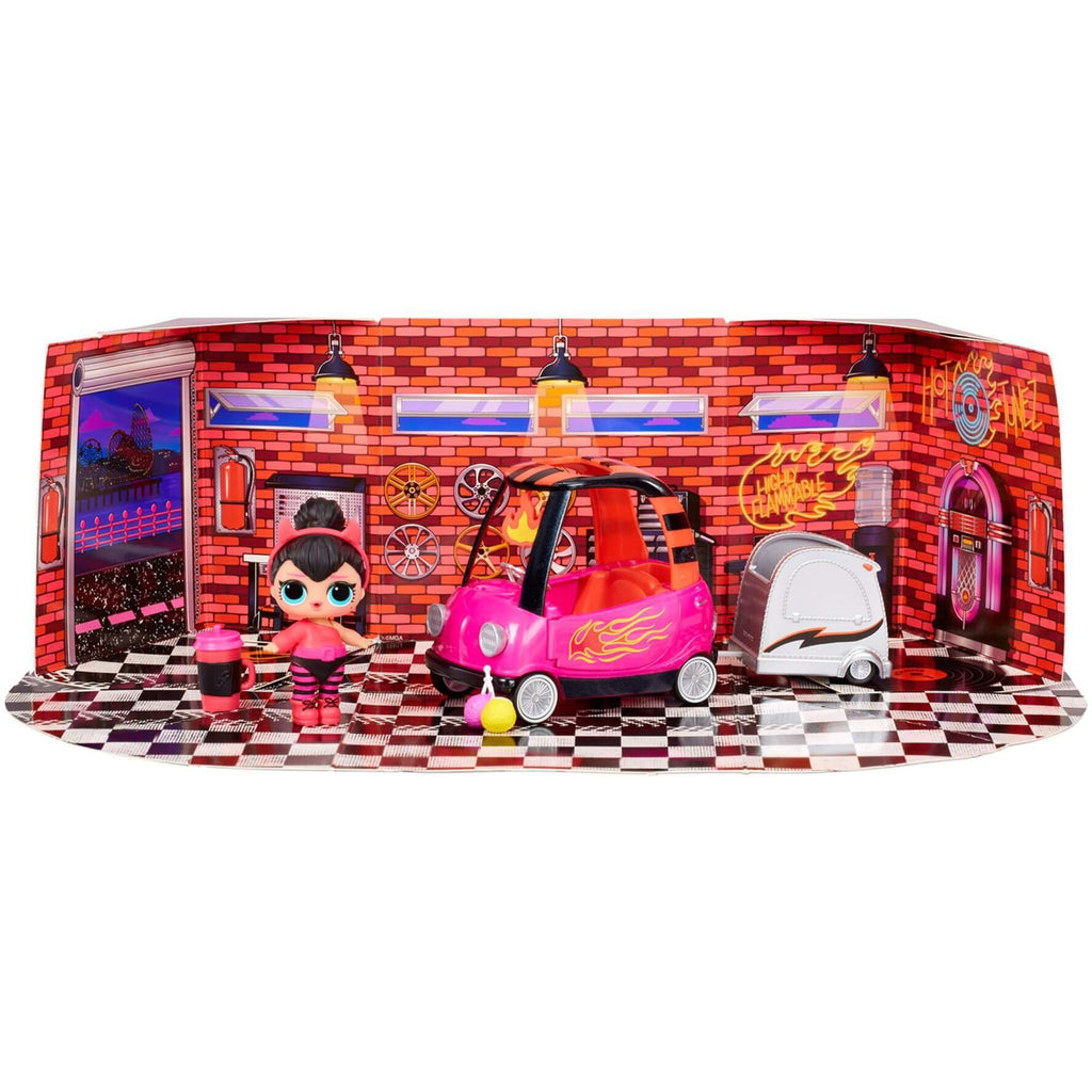 MGA Entertainment Surprise! Furniture with Doll BB Auto Sho