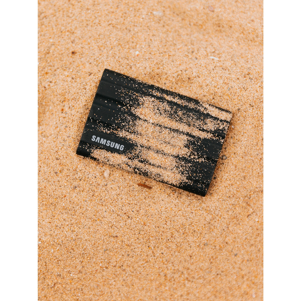 SAMSUNG Portable T7 Shield, 4 TB