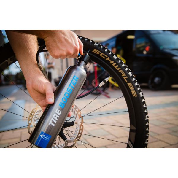 Schwalbe tire booster
