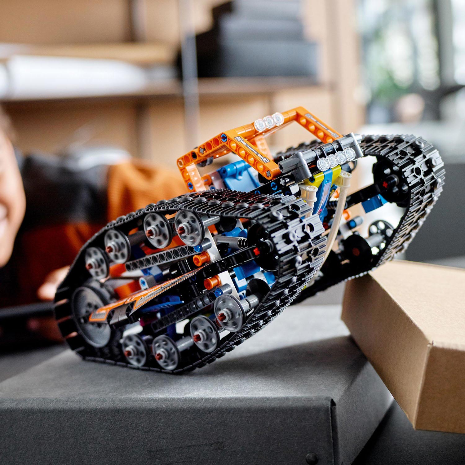 Lego LEGO Technic 42140 Transformatievoertuig met App-besturing