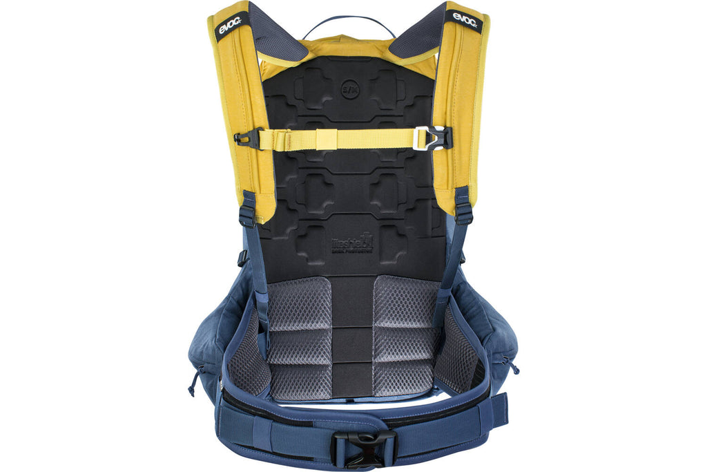 Evoc trail pro 26l - protector backpack