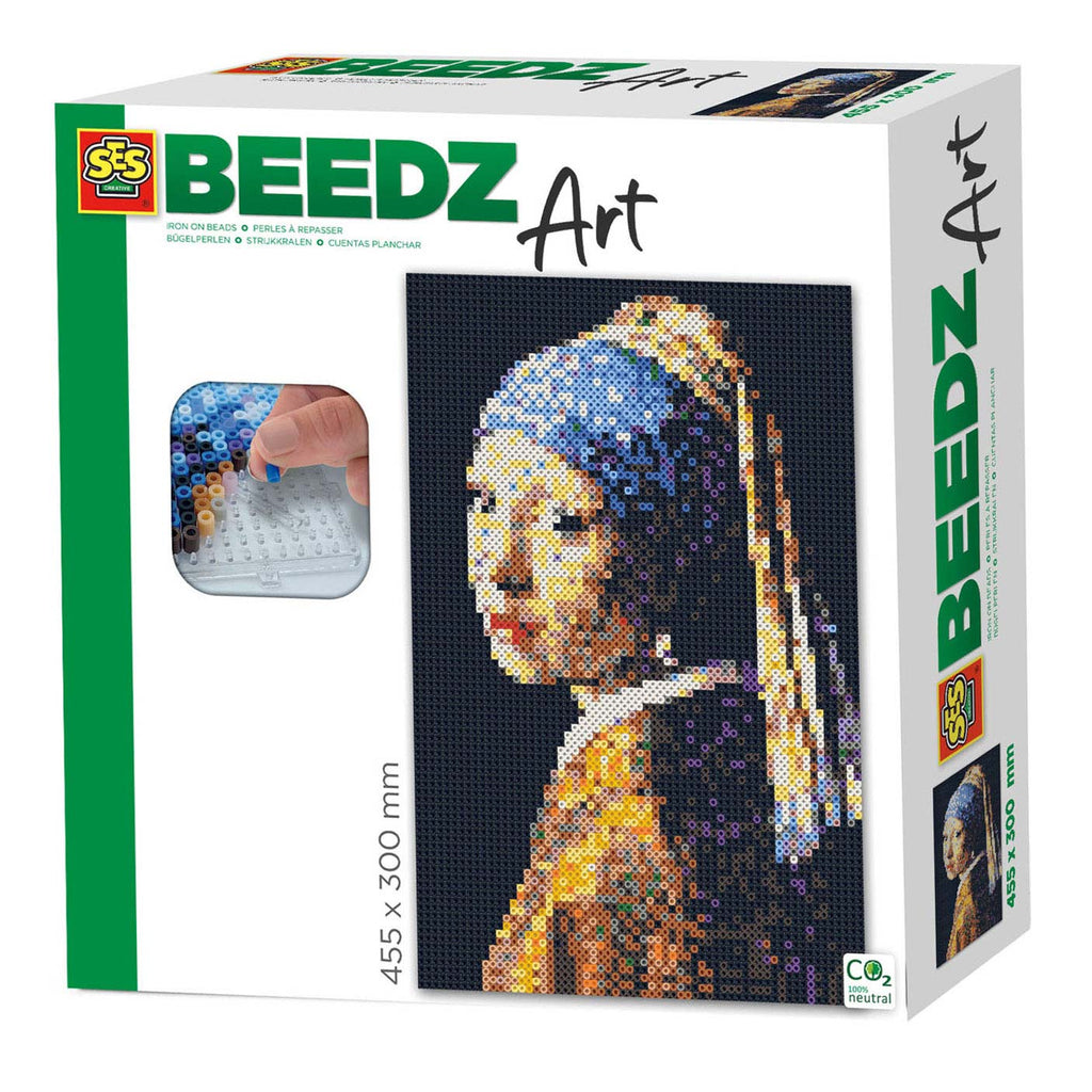 Ses beedz art: strijkkralen meisje met de parel | 2 stuks