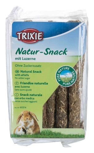Trixie Sticks met luzerne