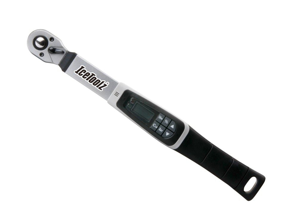Icetoolz momentsleutel 2-weg 10~135nm digitaal 240 e21a