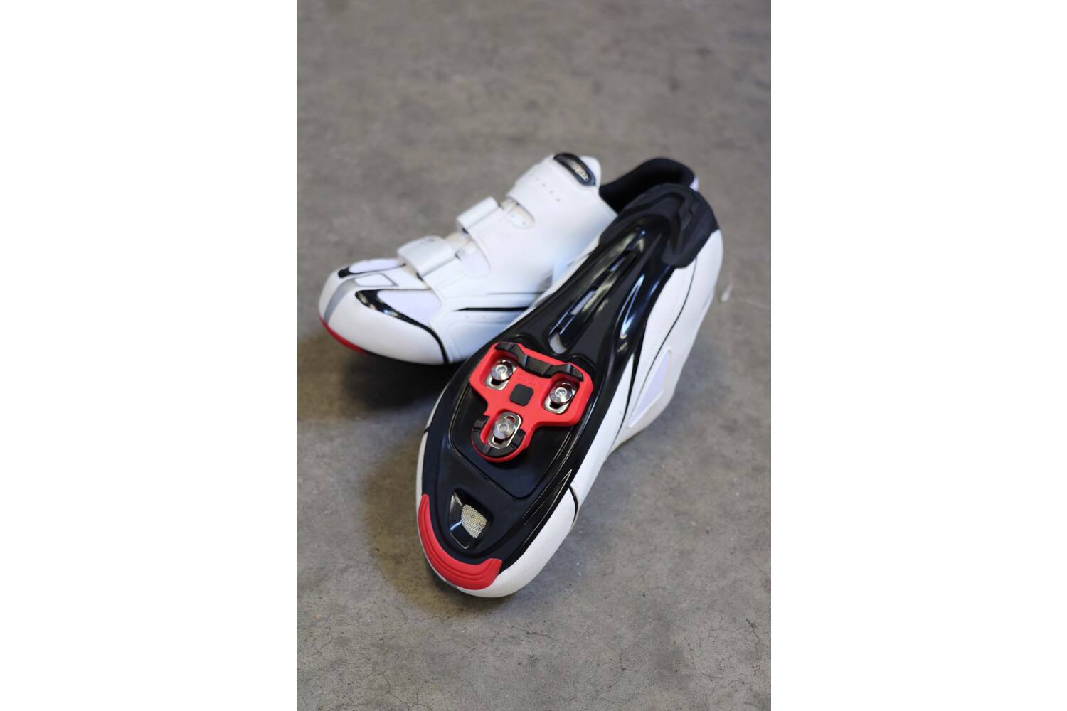Trivio - schoenplaatjes look keo 7° anti-slip rood