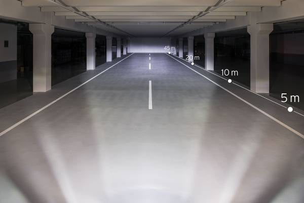 Koplamp Busch und Müller Lumotec Luxos met auto sensor 70/90 Lux - zwart