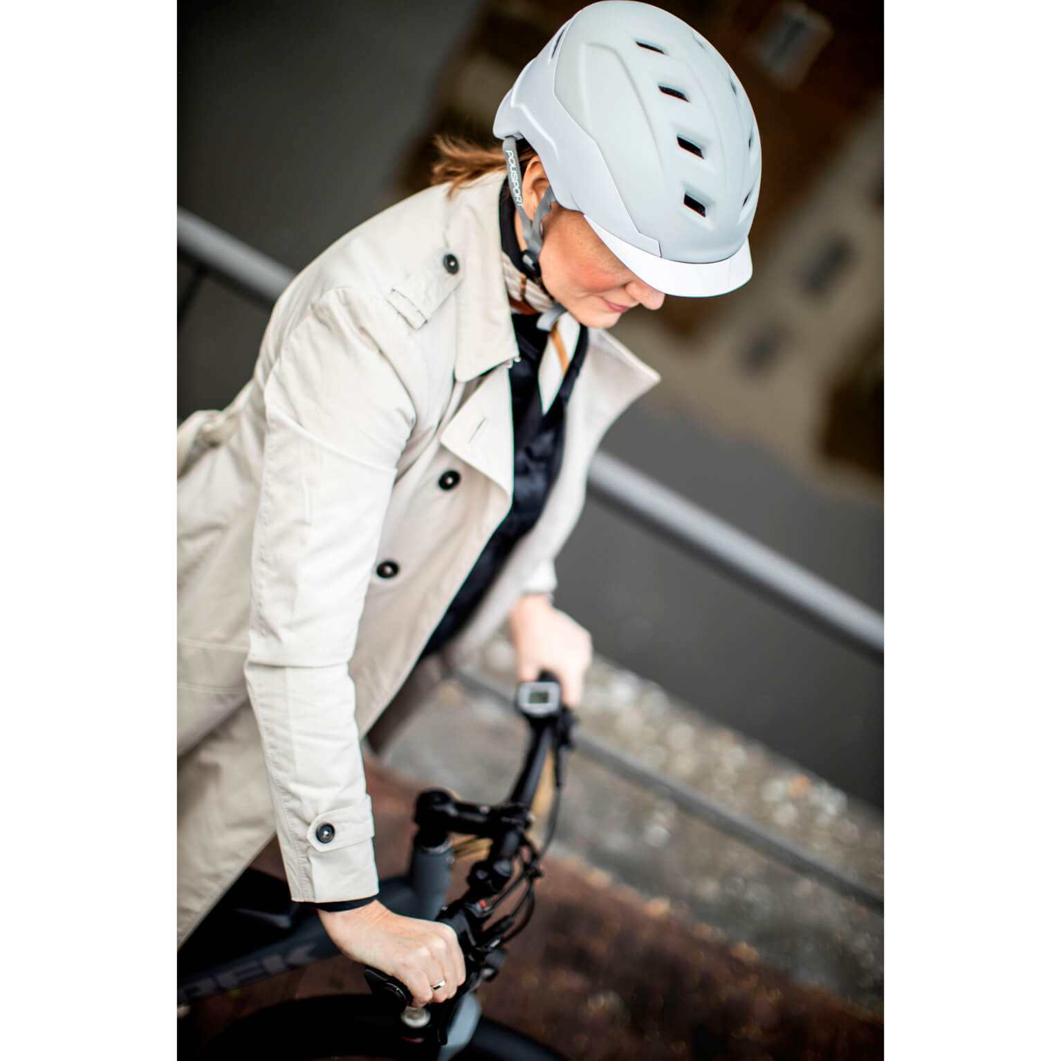 polisport helm e'city crèmewit m 55-58cm speed pedelec