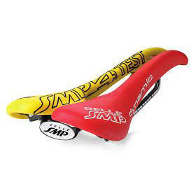 SMP zadel Pro Dynamic geel rood TESTZADEL