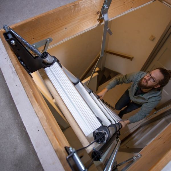 Batavia telescopische zoldertrap 230m 270m