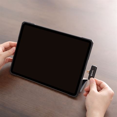 Boya 2.4 GHz Dasspeld Microfoon Draadloos BY-WM3T2-D2 voor iOS