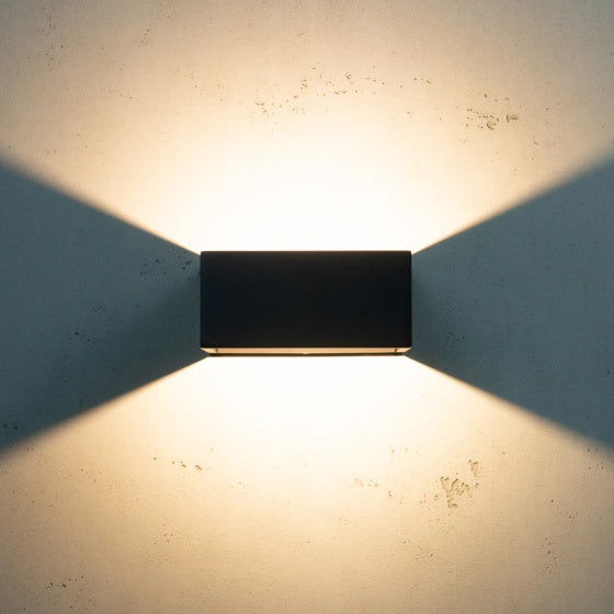 Dyberg larsen Wandlamp Jupiter outdoor 6W 15,2 cm staal zwart