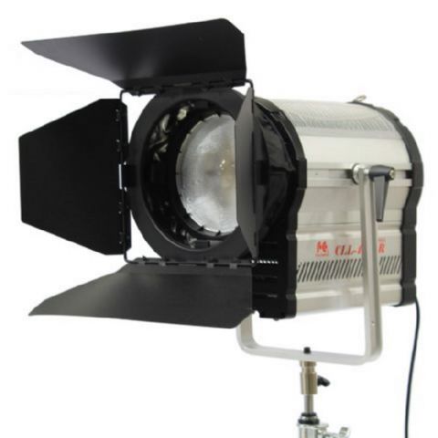 Falcon Eyes 3200K LED Spot Lamp Dimbaar CLL-4800R op 230V