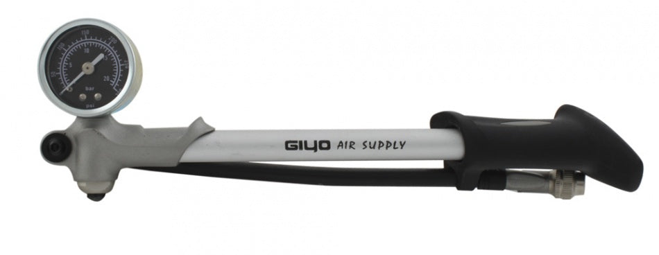 Giyo suspension pump with pressure gauge 21 bar
