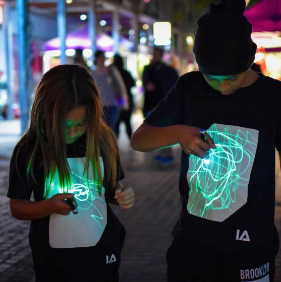 glow-in-the-dark shirt junior zwart mt 116