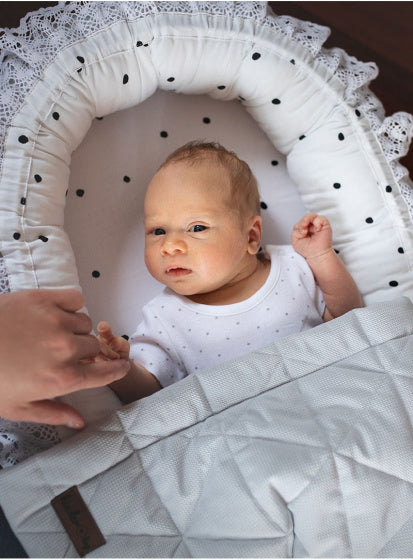 babynest Triangles fluweel/katoen lichtgrijs/wit