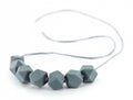 bijtketting Kola Cubes 75 cm donkergrijs