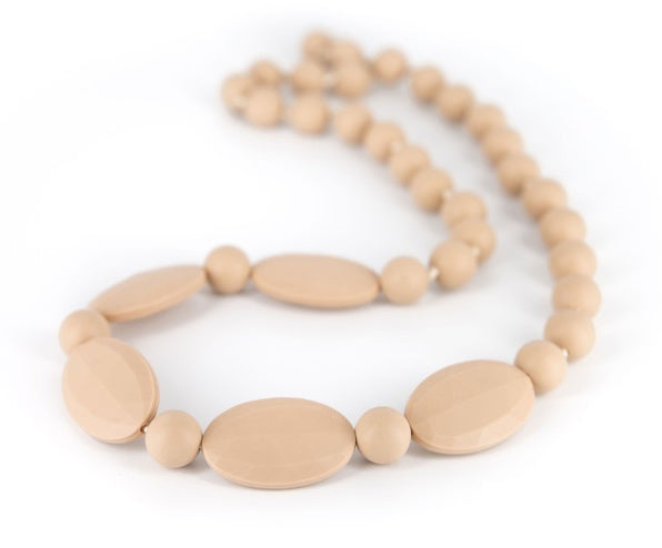 bijtketting Licorice 85 cm silicone beige
