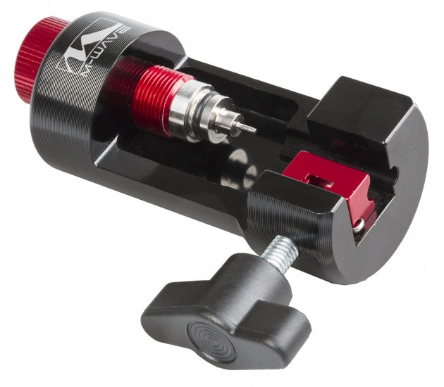M-wave nippelpers voor hydraulische remleiding