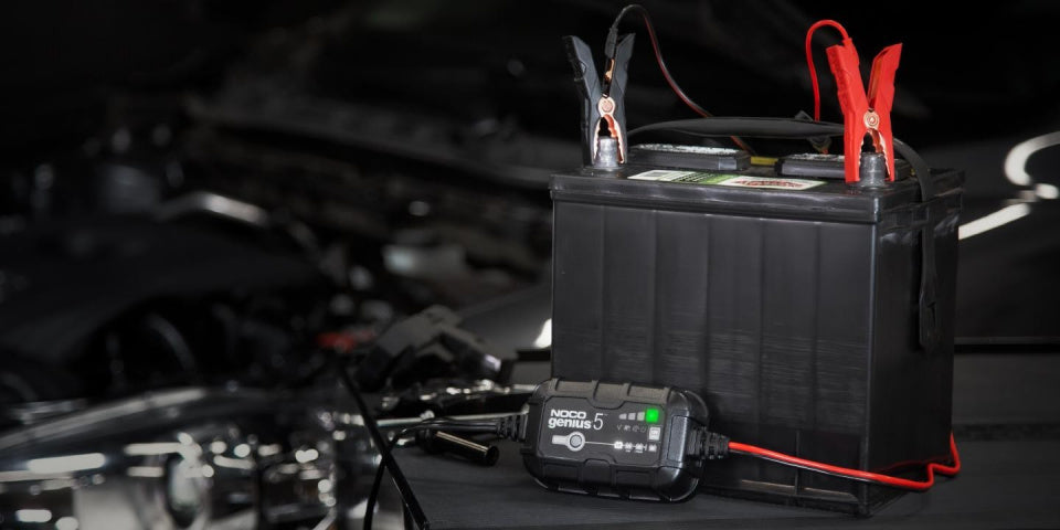 Genius acculader 5a 6 12v