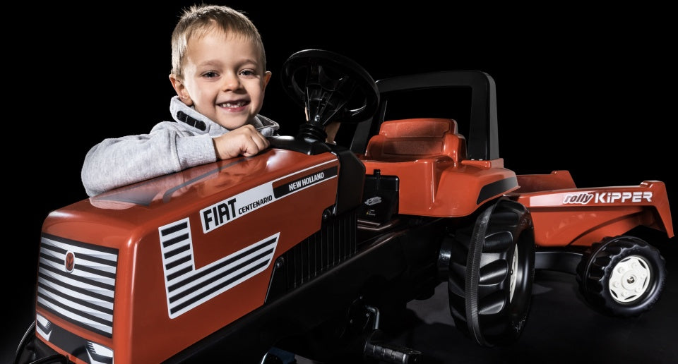 traptractor RollyFarmtrac Fiat Centenario rood