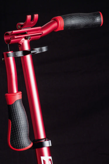 stuntstep Junior Voetrem Rood/Zwart