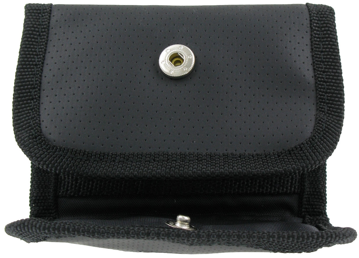 ! Bull's Trifold Deluxe Black Soft Feel