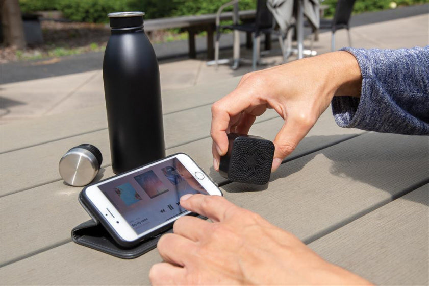 speaker Jersey bluetooth 3W 11 cm ABS zwart