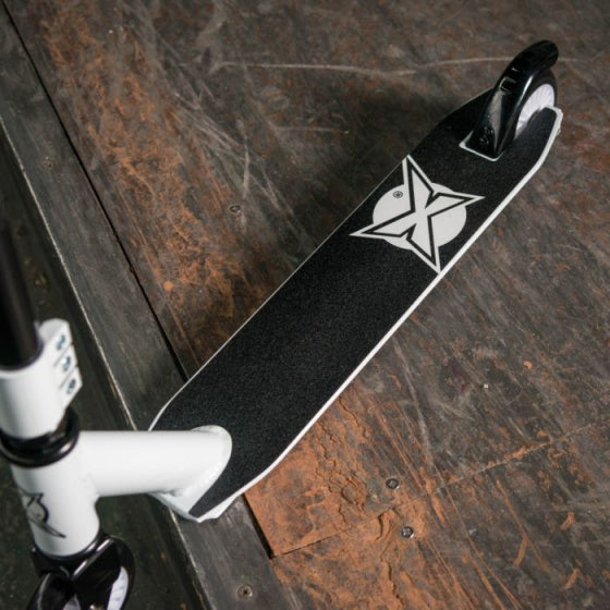 Stuntstep Junior Voetrem Zwart Wit